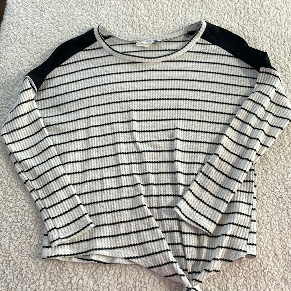 Black and white stripe boutique top